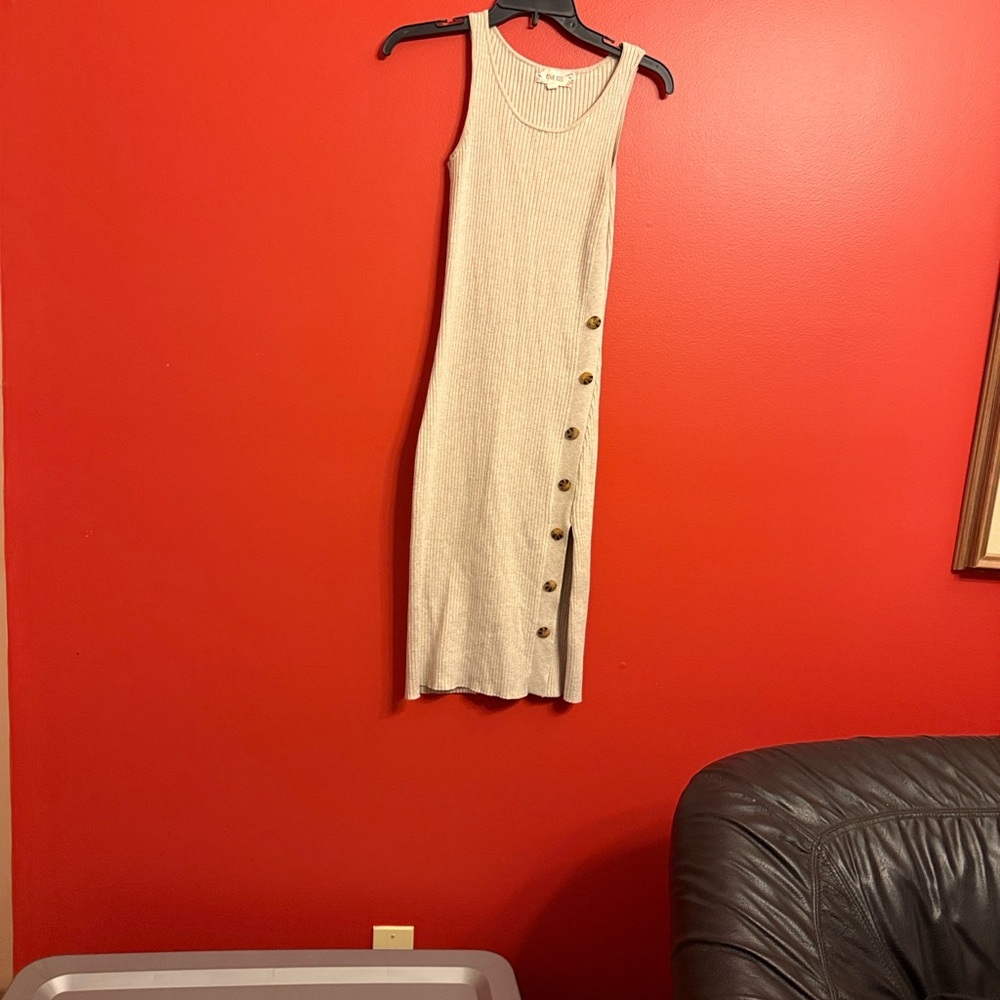 Pink Rose Beige Sleeveless Midi Dress